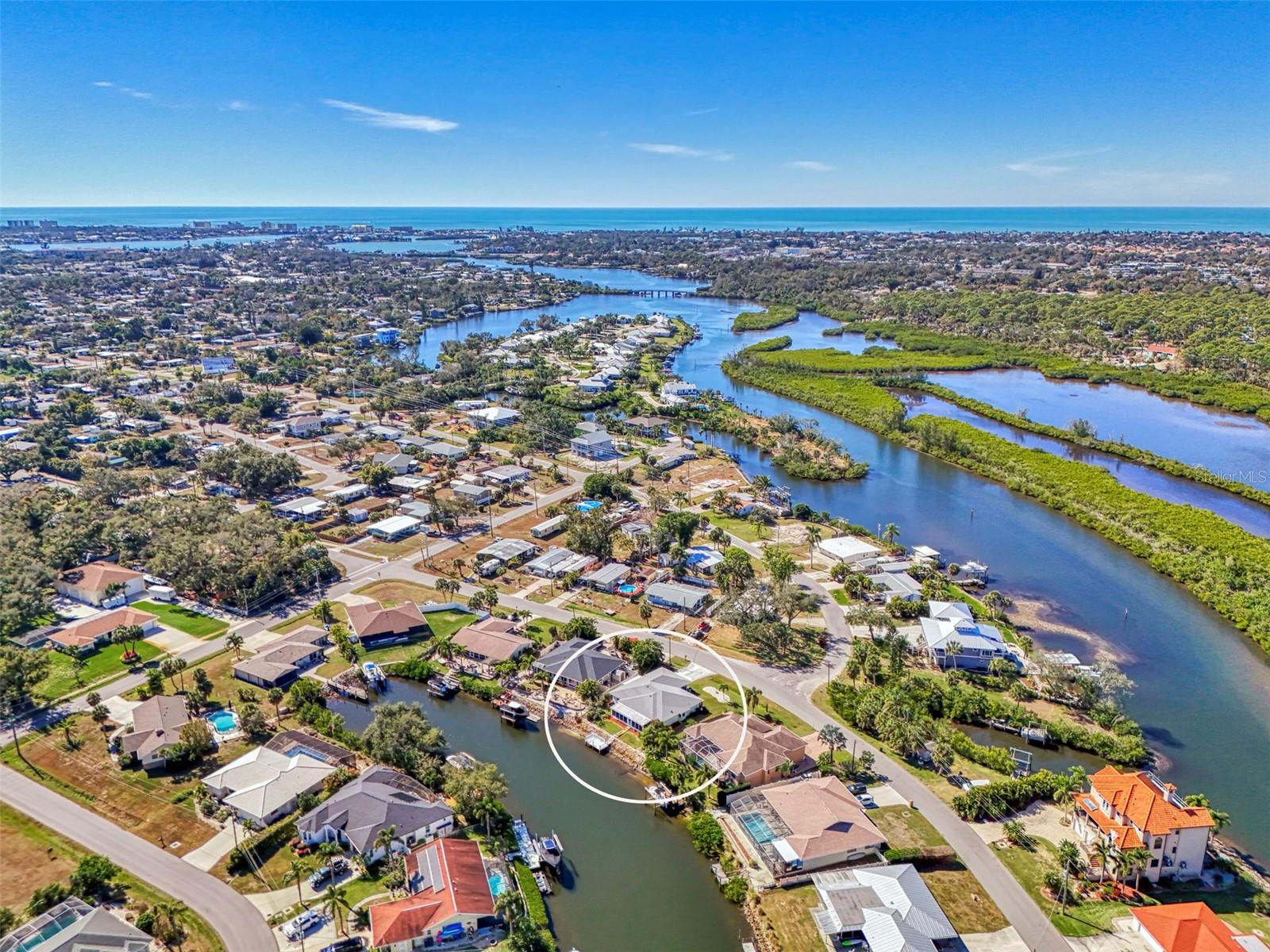 Single Family Residence in NOKOMIS, FL - Daniel Dourado