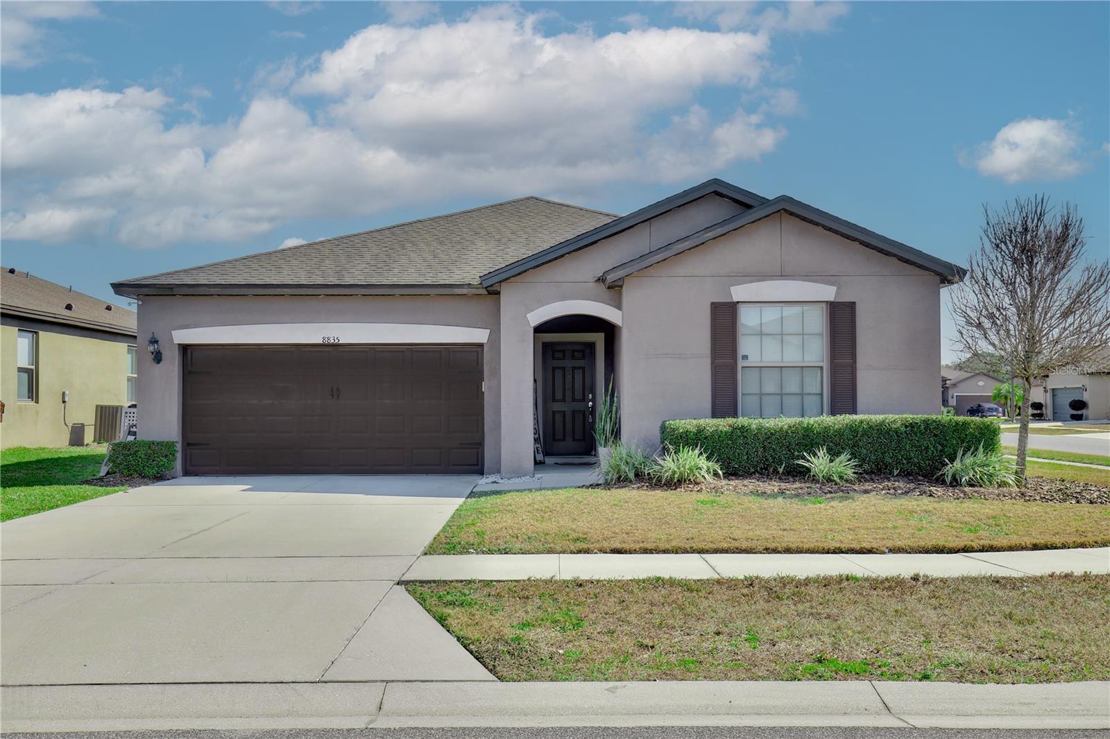 Single Family Residence em POLK CITY, FL - Daniel Dourado