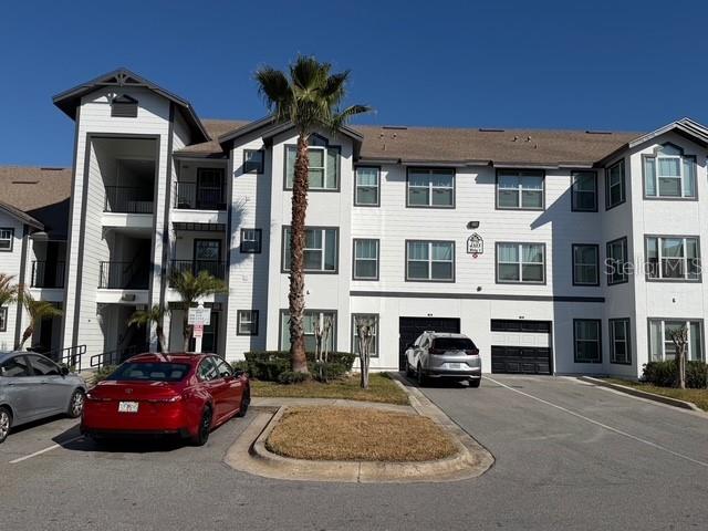 Condominium in KISSIMMEE, FL - Daniel Dourado