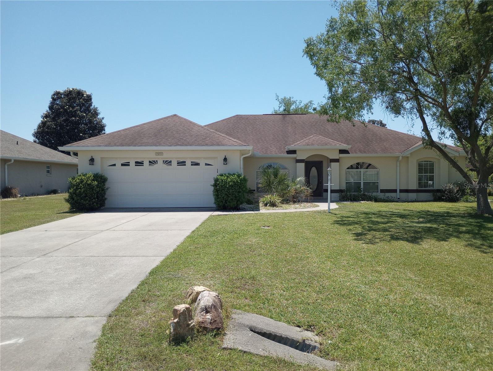 Single Family Residence in OCALA, FL - Daniel Dourado