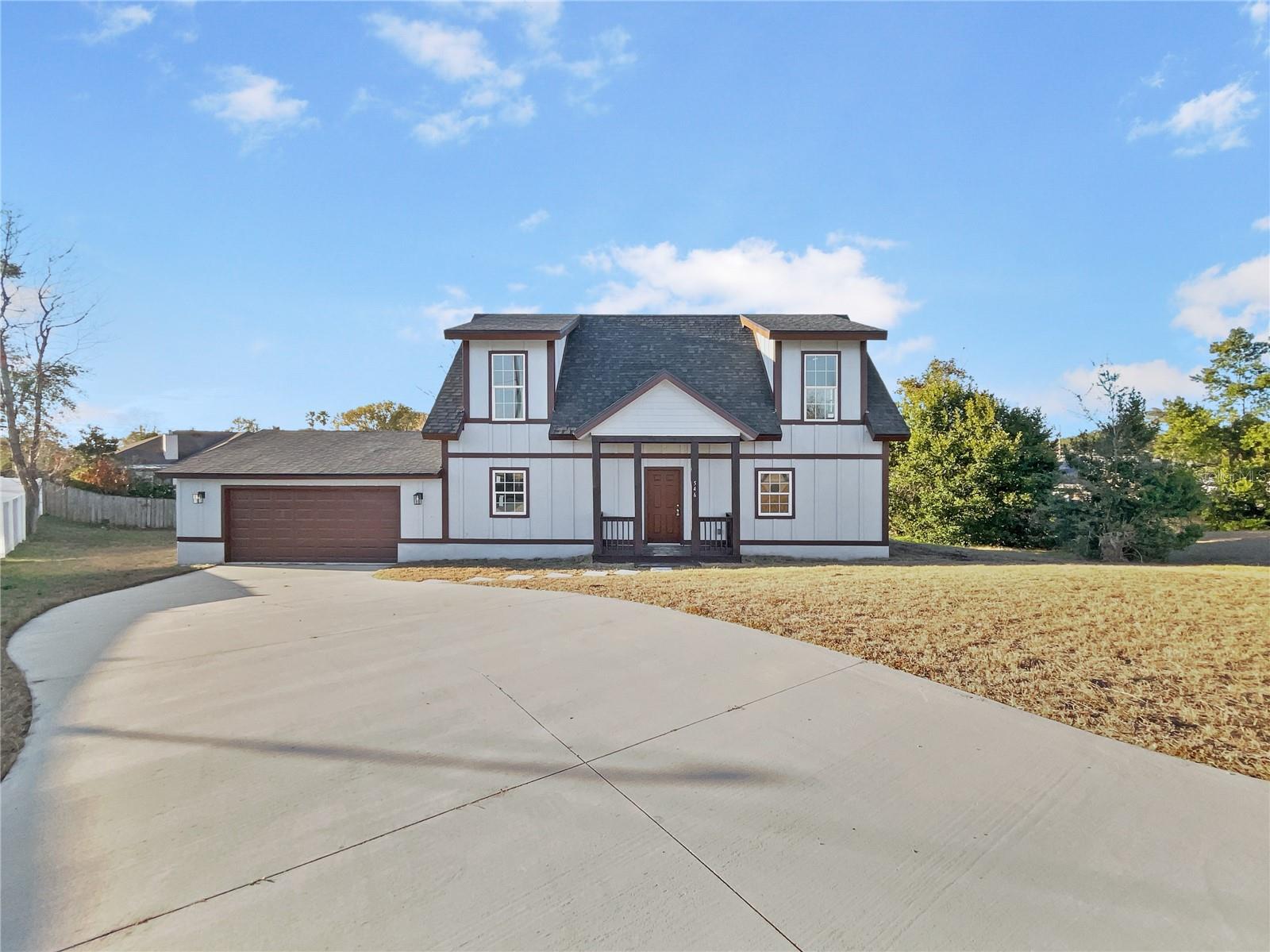 Single Family Residence in DELTONA, FL - Daniel Dourado