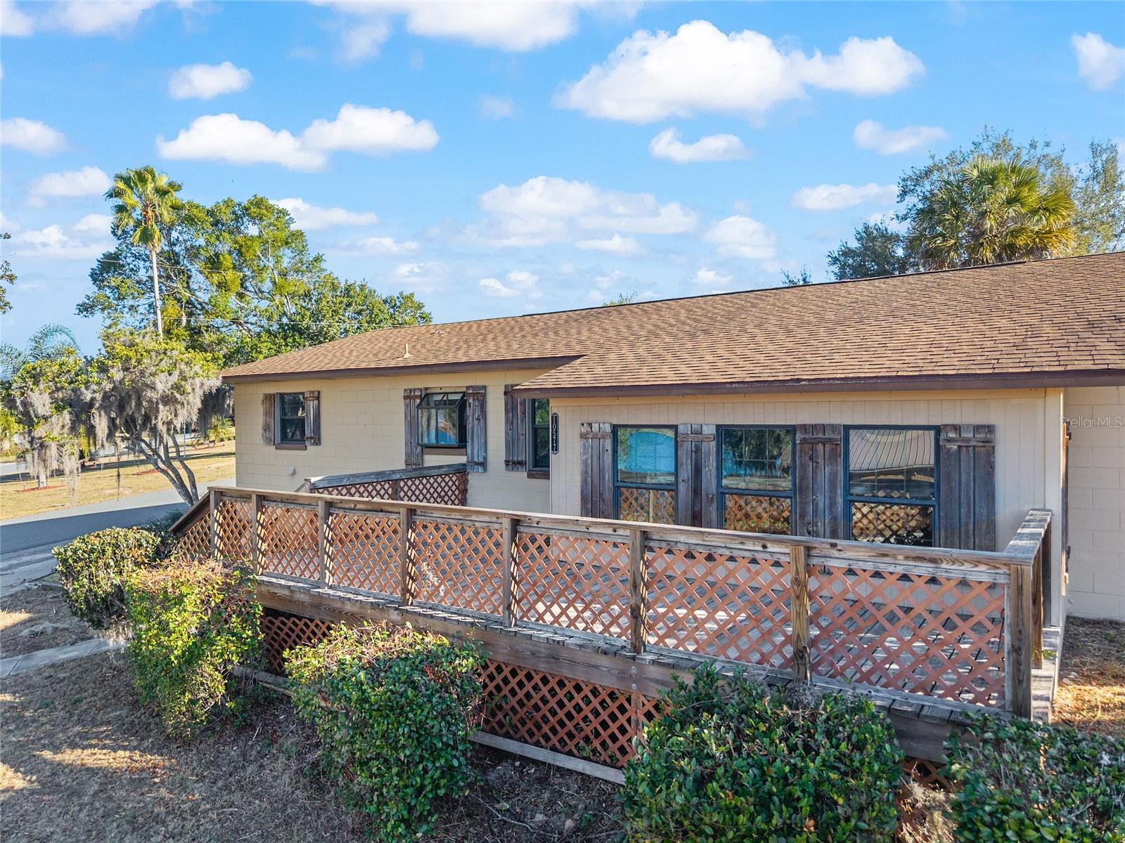 Single Family Residence in BELLEVIEW, FL - Daniel Dourado