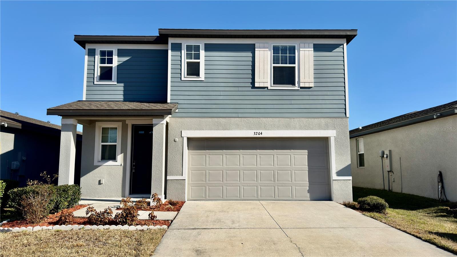 Single Family Residence in ZEPHYRHILLS, FL - Daniel Dourado