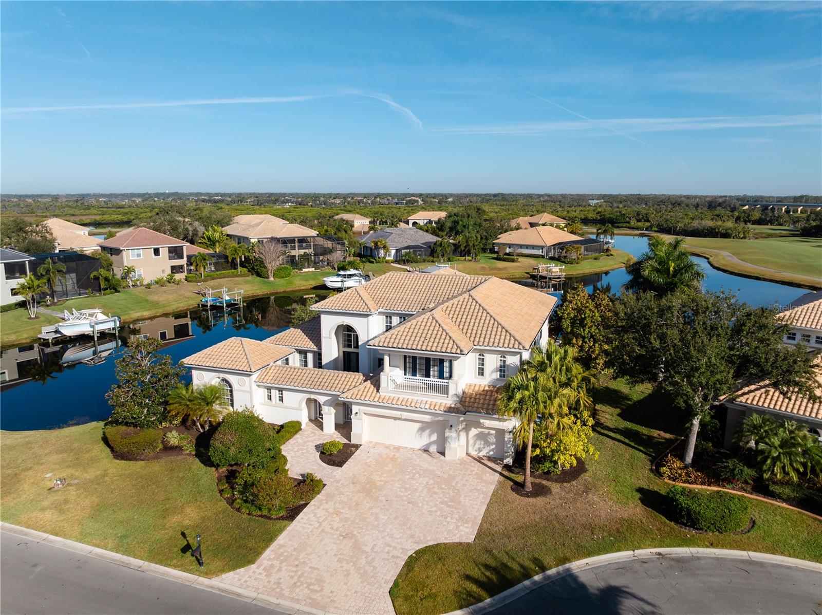 Single Family Residence em BRADENTON, FL - Daniel Dourado