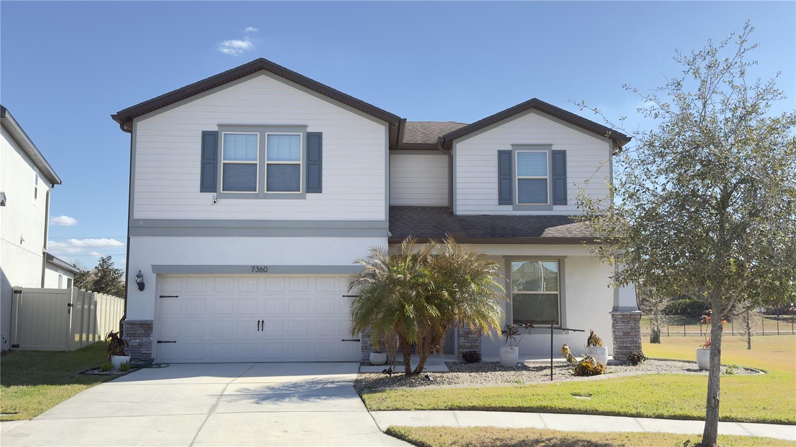 Single Family Residence em WESLEY CHAPEL, FL - Daniel Dourado