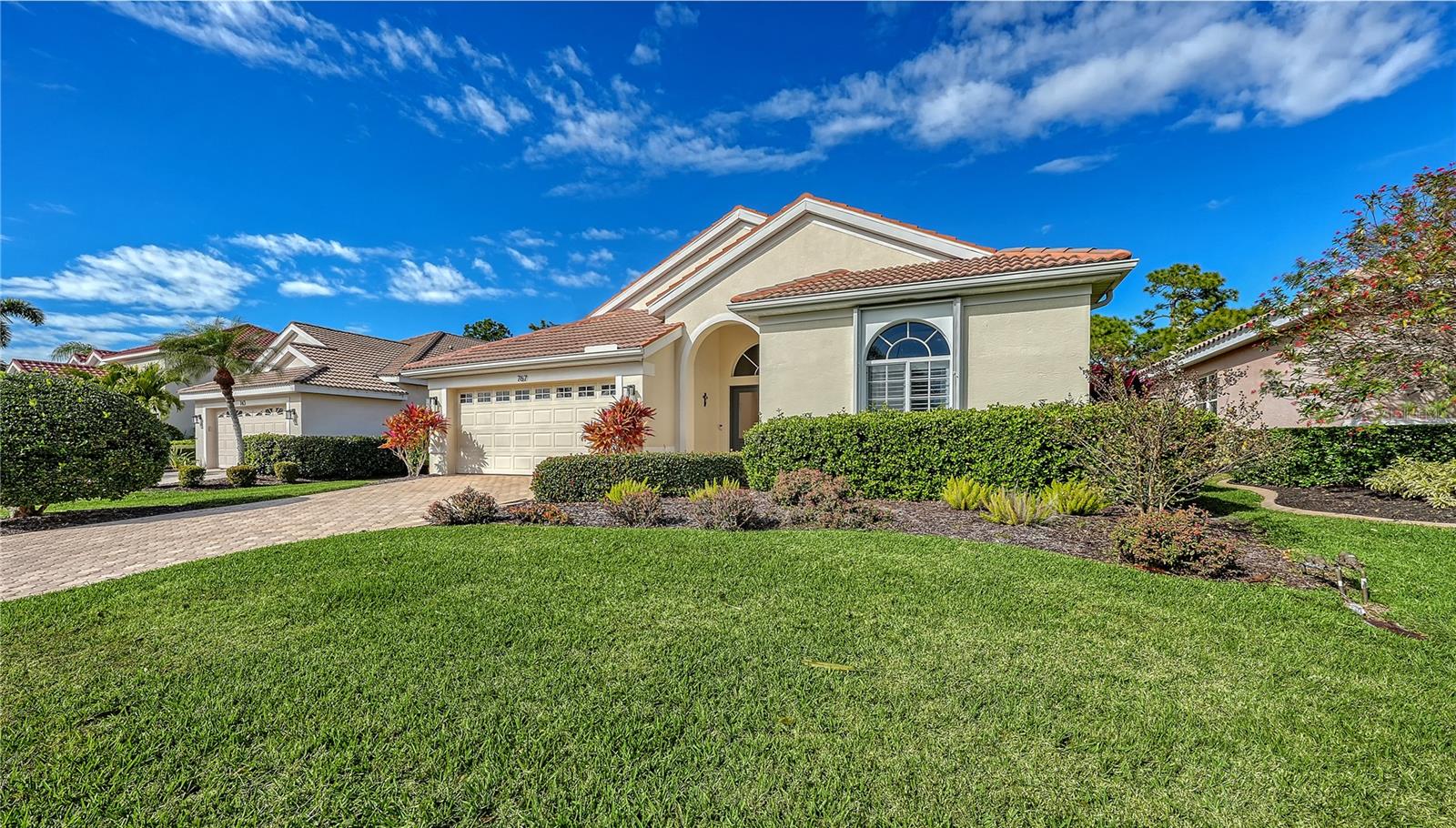Single Family Residence em OSPREY, FL - Daniel Dourado