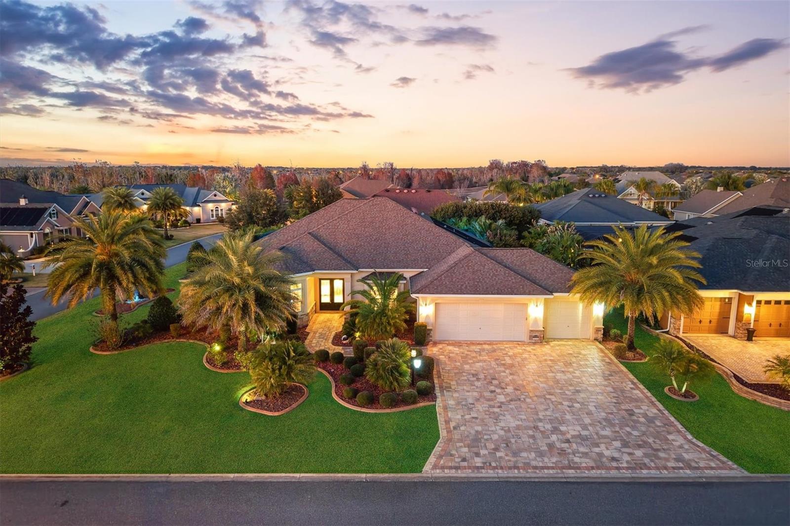 Single Family Residence em THE VILLAGES, FL - Daniel Dourado