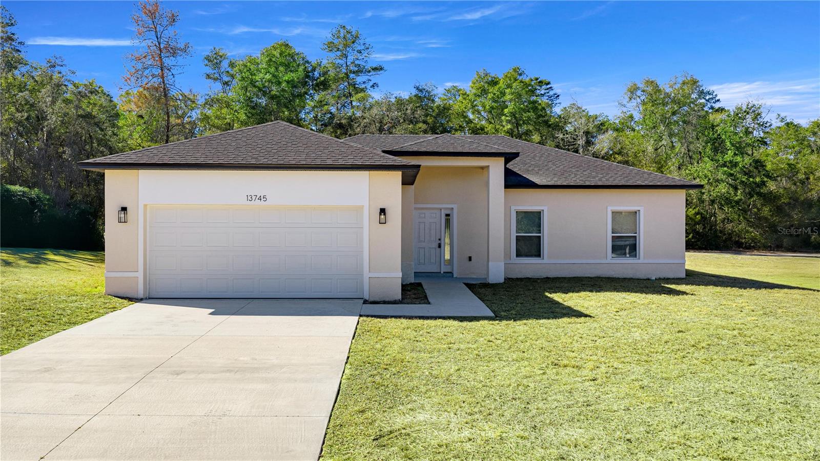 Single Family Residence in OCALA, FL - Daniel Dourado