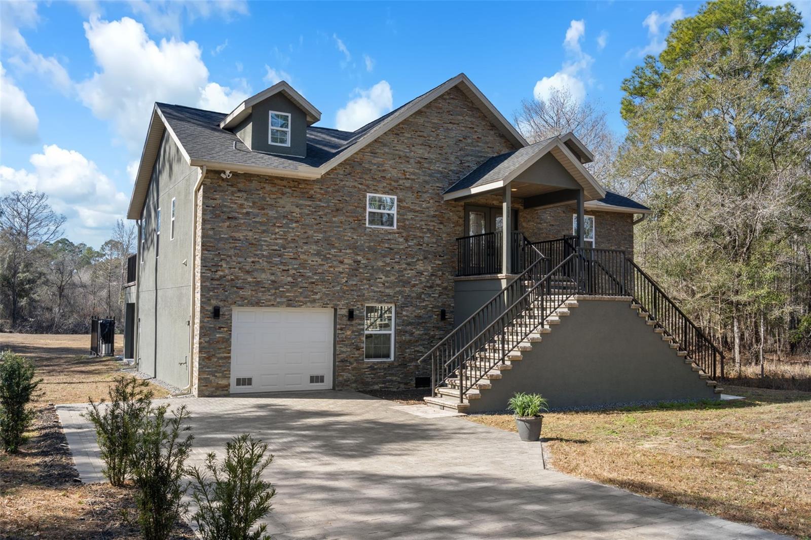 Single Family Residence em WEBSTER, FL - Daniel Dourado