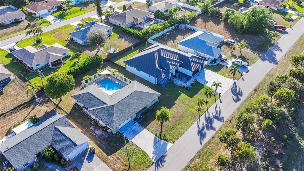 Single Family Residence em CAPE CORAL, FL - Daniel Dourado