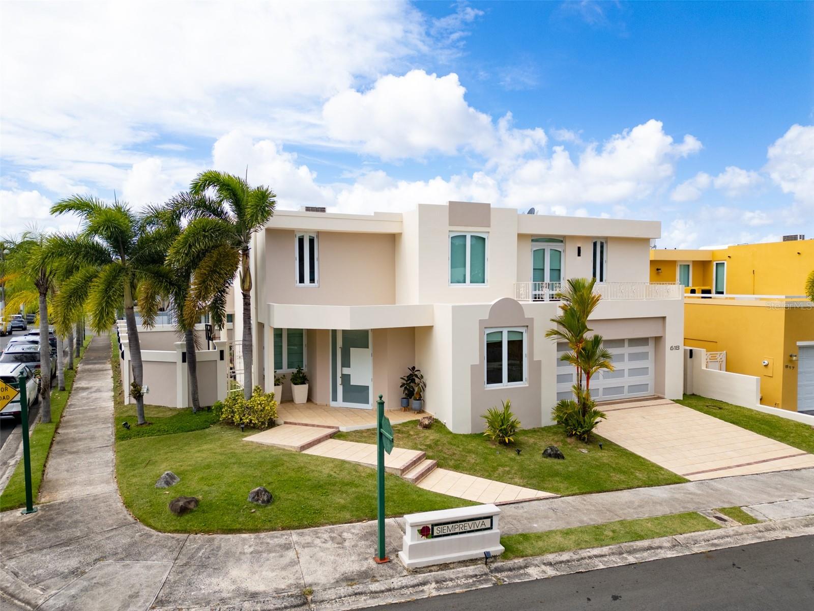 Single Family Residence in SAN JUAN, PR - Daniel Dourado