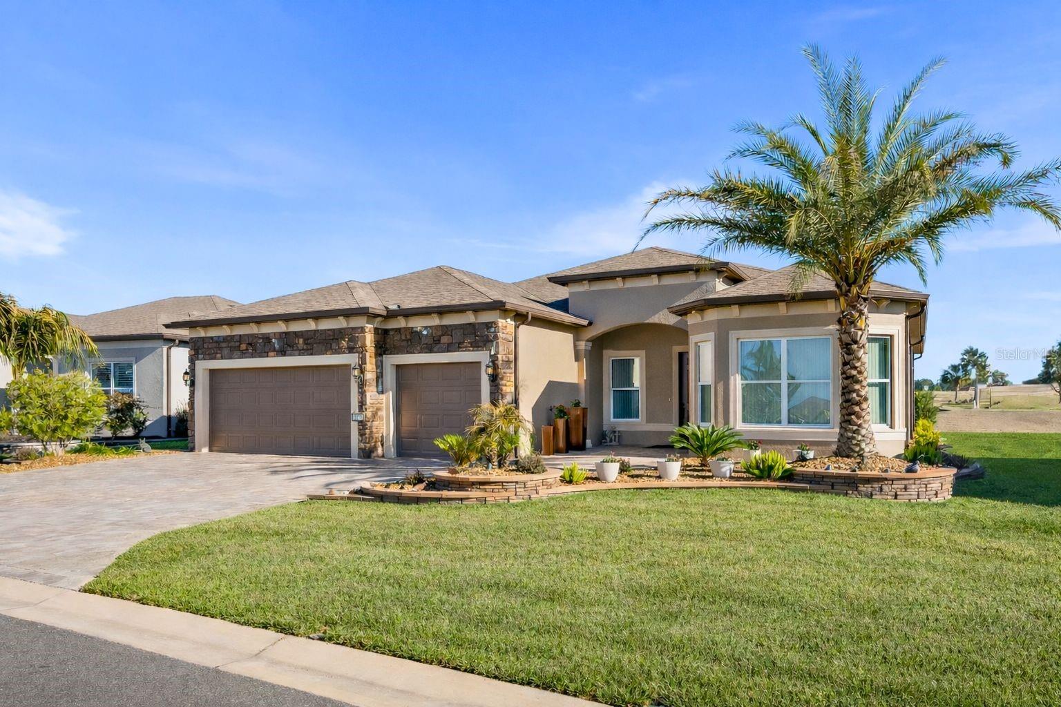 Single Family Residence in OCALA, FL - Daniel Dourado