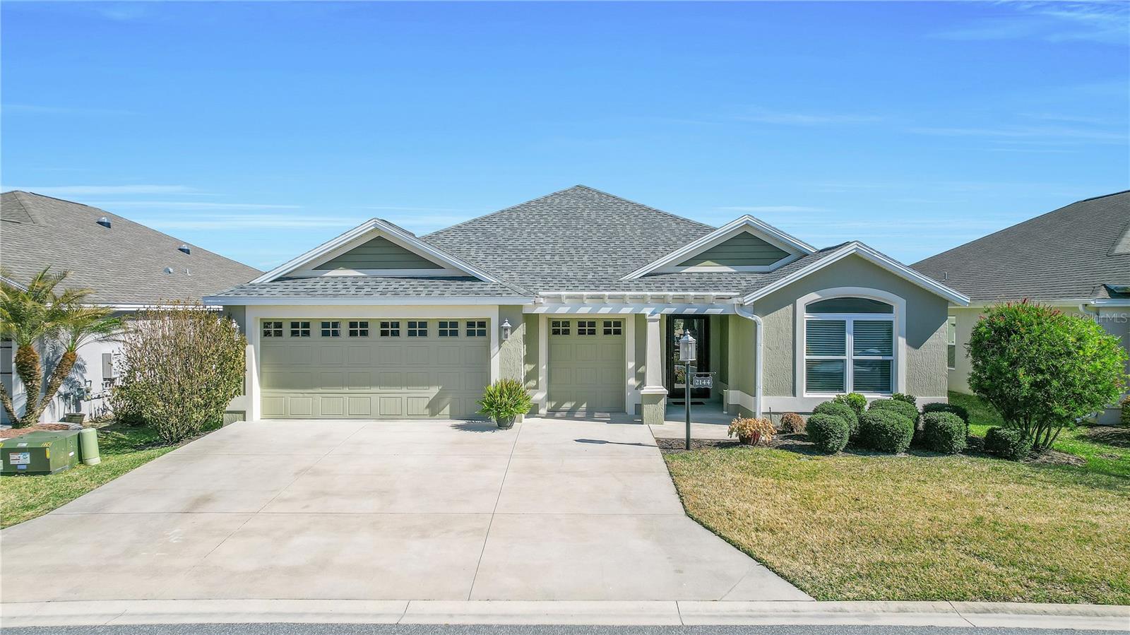 Single Family Residence em THE VILLAGES, FL - Daniel Dourado