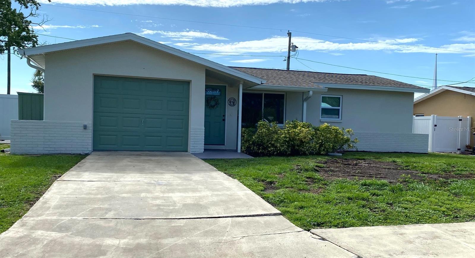 Single Family Residence em CLEARWATER, FL - Daniel Dourado