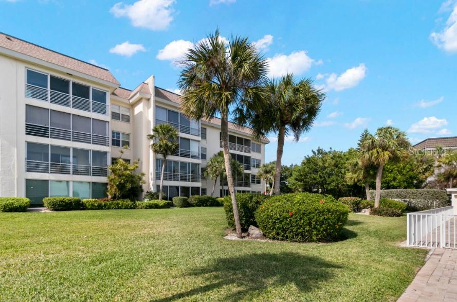 Condominium in LONGBOAT KEY, FL - Daniel Dourado