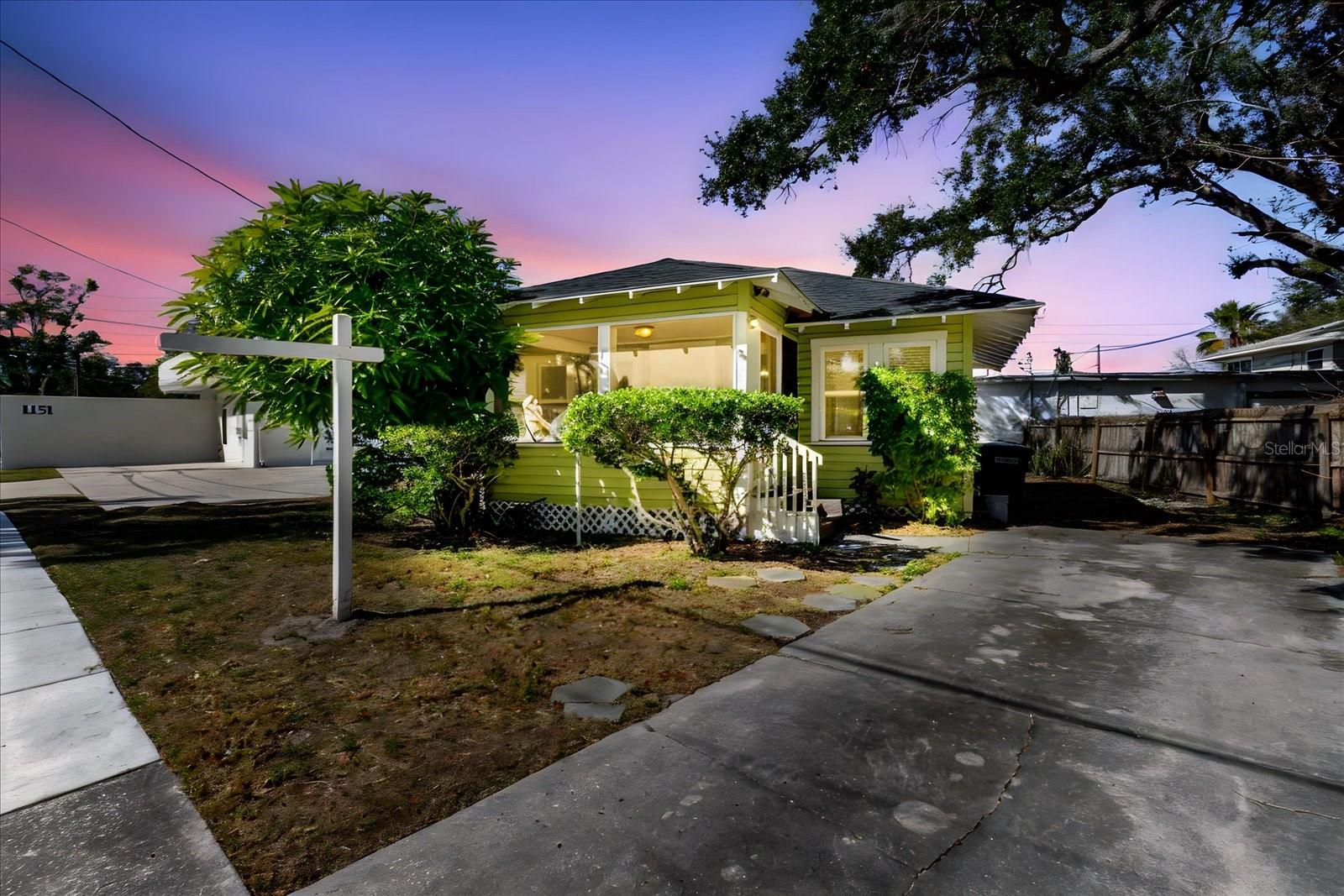 Single Family Residence em CLEARWATER, FL - Daniel Dourado