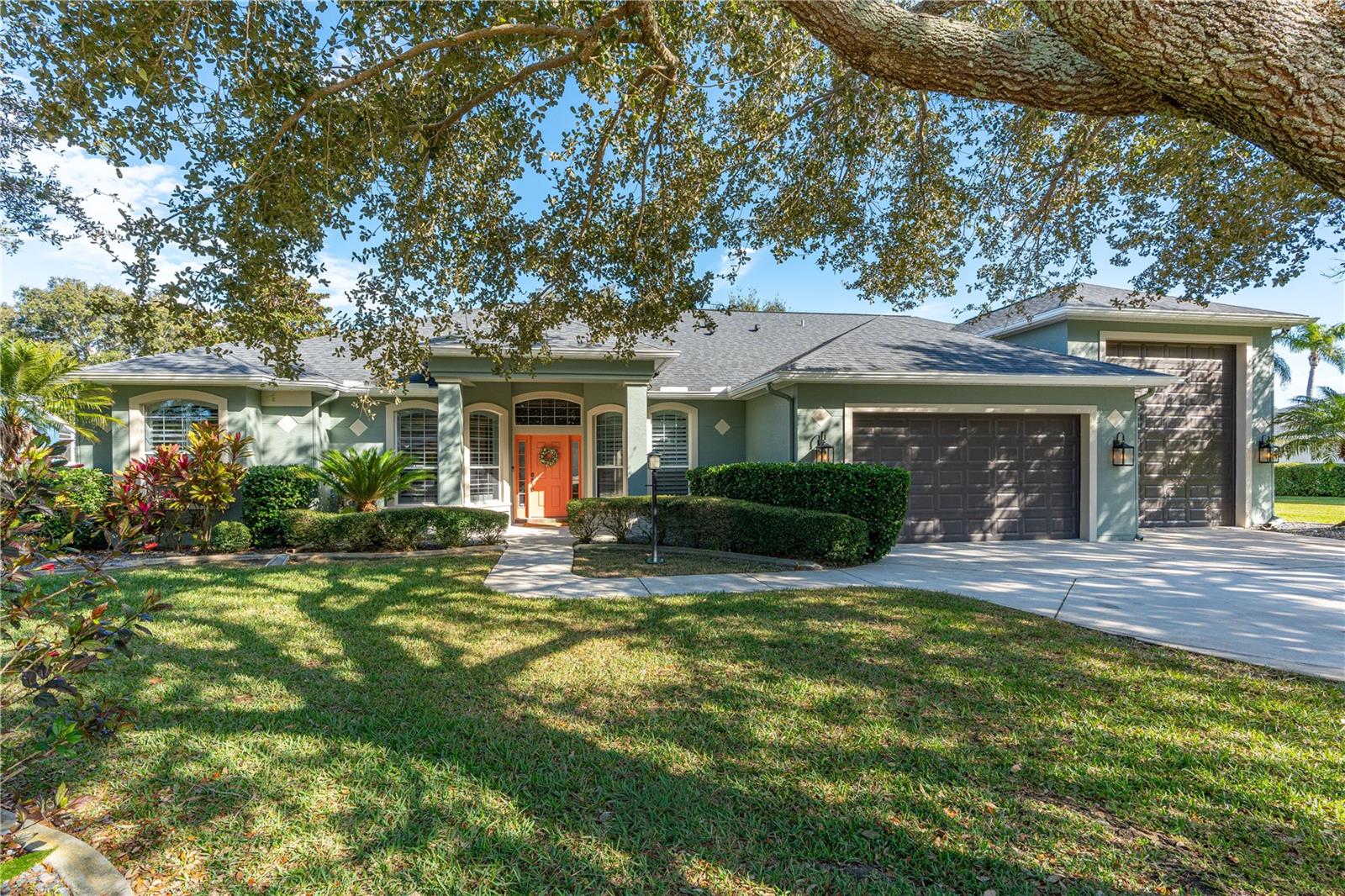 Single Family Residence in PORT ORANGE, FL - Daniel Dourado