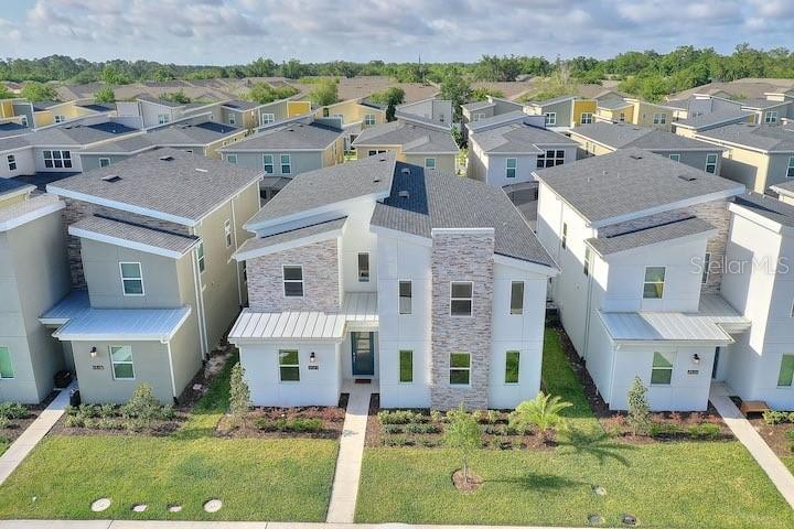 Single Family Residence in KISSIMMEE, FL - Daniel Dourado