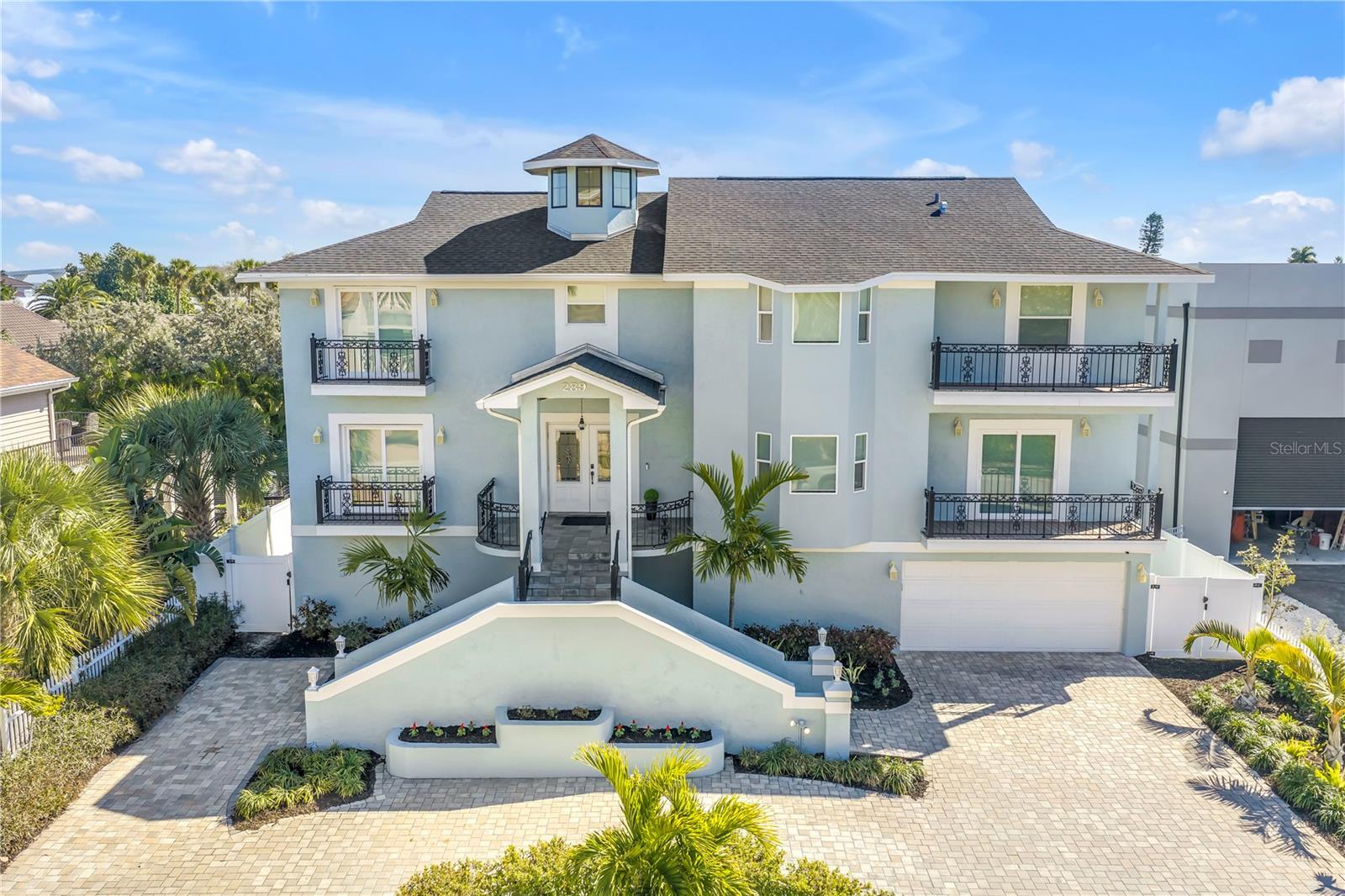 Single Family Residence in TIERRA VERDE, FL - Daniel Dourado