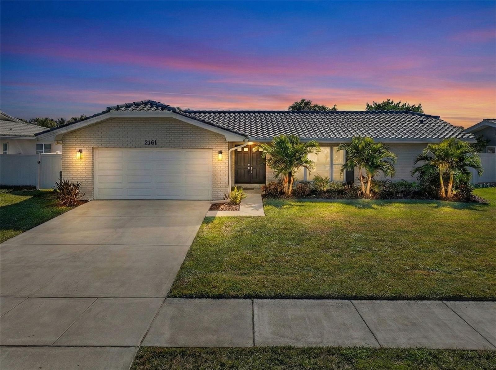 Single Family Residence em CLEARWATER, FL - Daniel Dourado