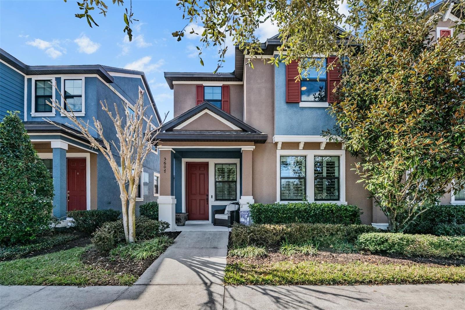 Townhouse in LITHIA, FL - Daniel Dourado