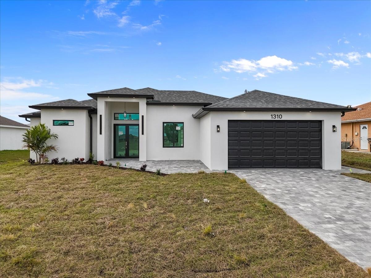 Single Family Residence em CAPE CORAL, FL - Daniel Dourado