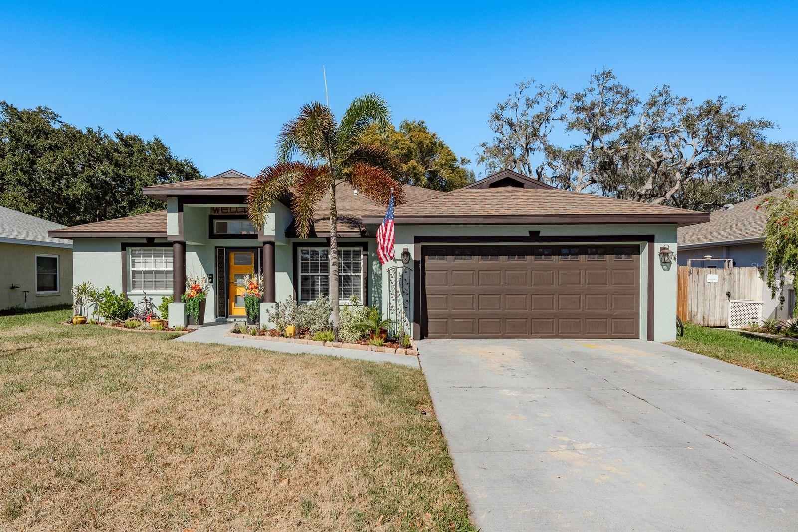 Single Family Residence em HOLIDAY, FL - Daniel Dourado