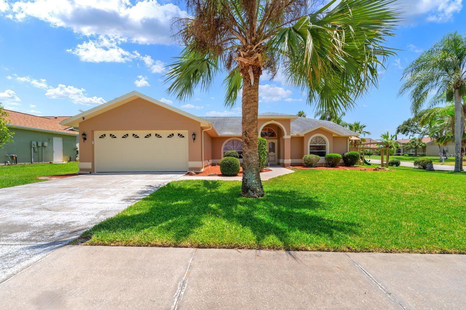 Single Family Residence em HUDSON, FL - Daniel Dourado