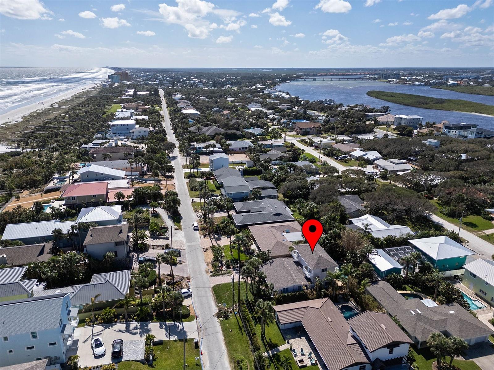 Single Family Residence in NEW SMYRNA BEACH, FL - Daniel Dourado