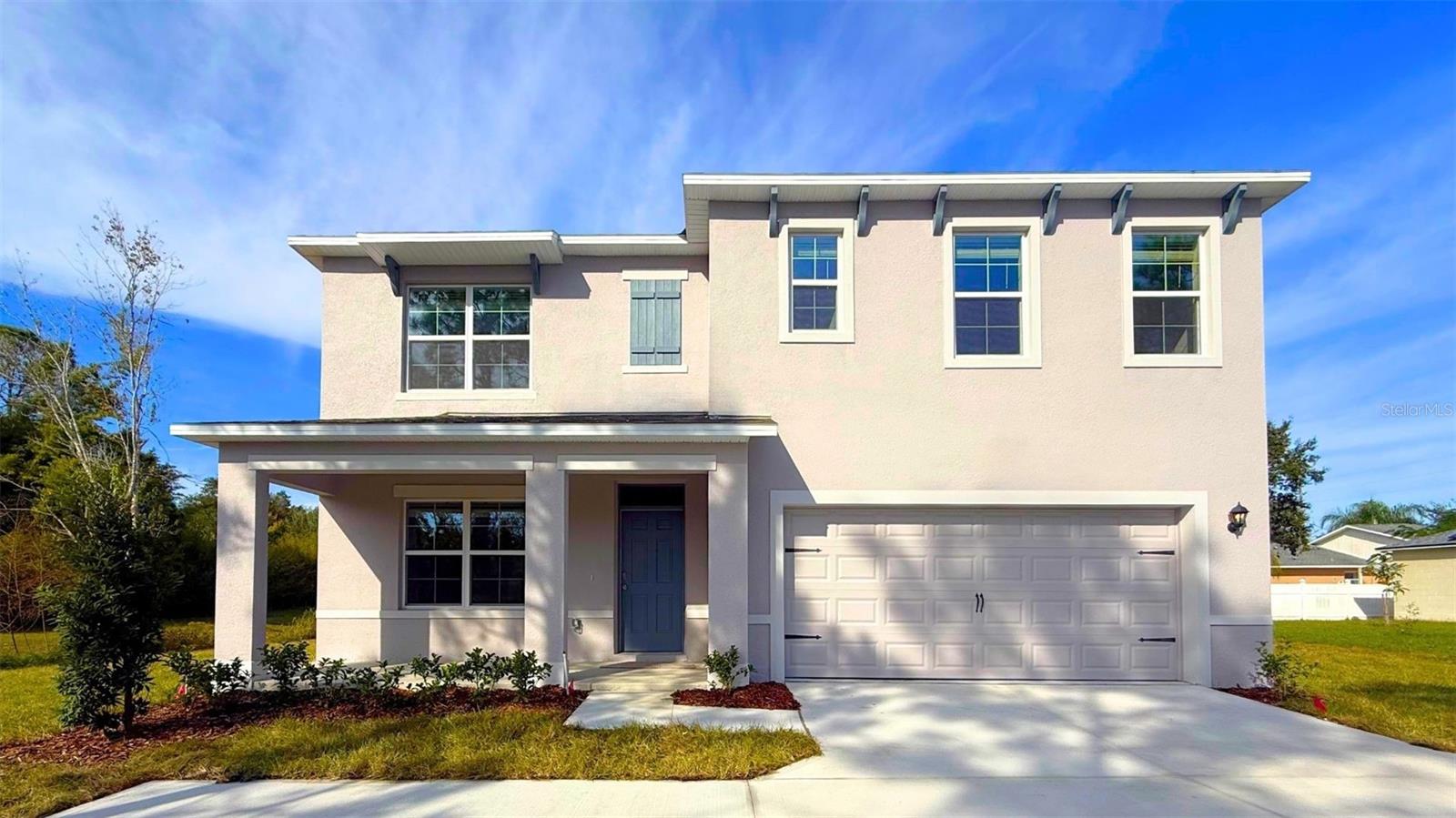 Single Family Residence in DELTONA, FL - Daniel Dourado