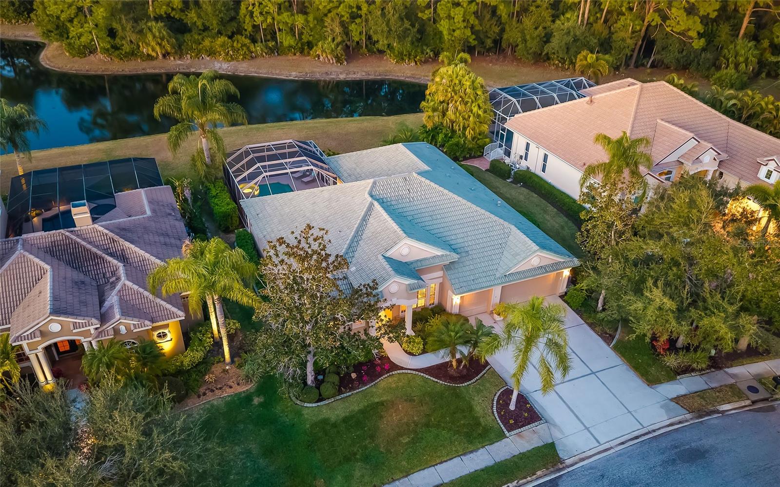 Single Family Residence em BRADENTON, FL - Daniel Dourado