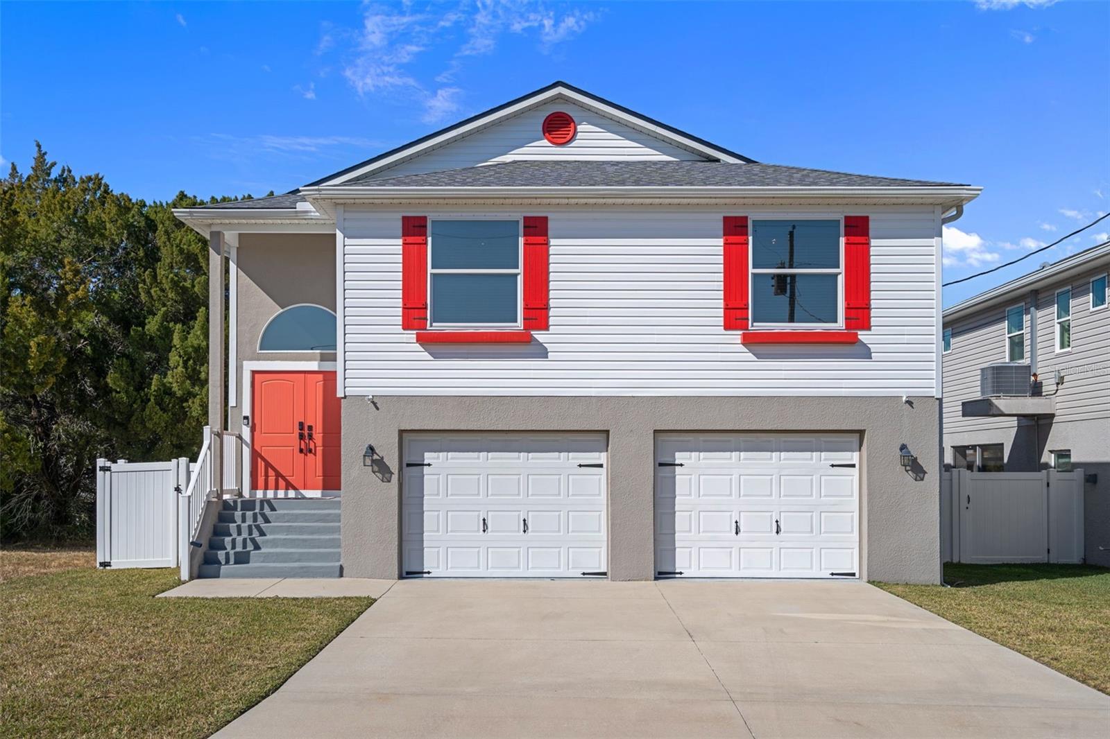 Single Family Residence in HERNANDO BEACH, FL - Daniel Dourado