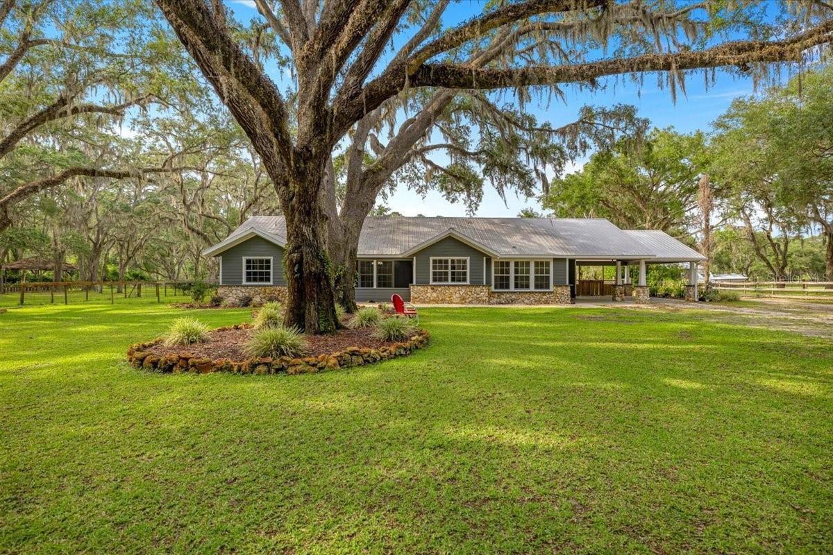 Single Family Residence em DUNNELLON, FL - Daniel Dourado
