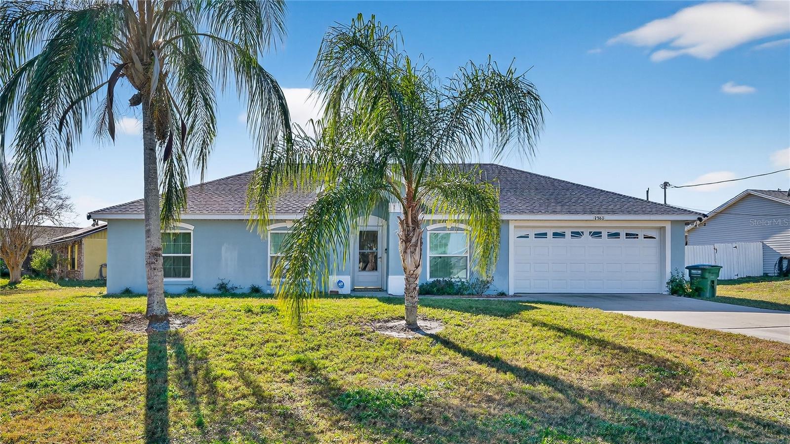 Single Family Residence in DELTONA, FL - Daniel Dourado