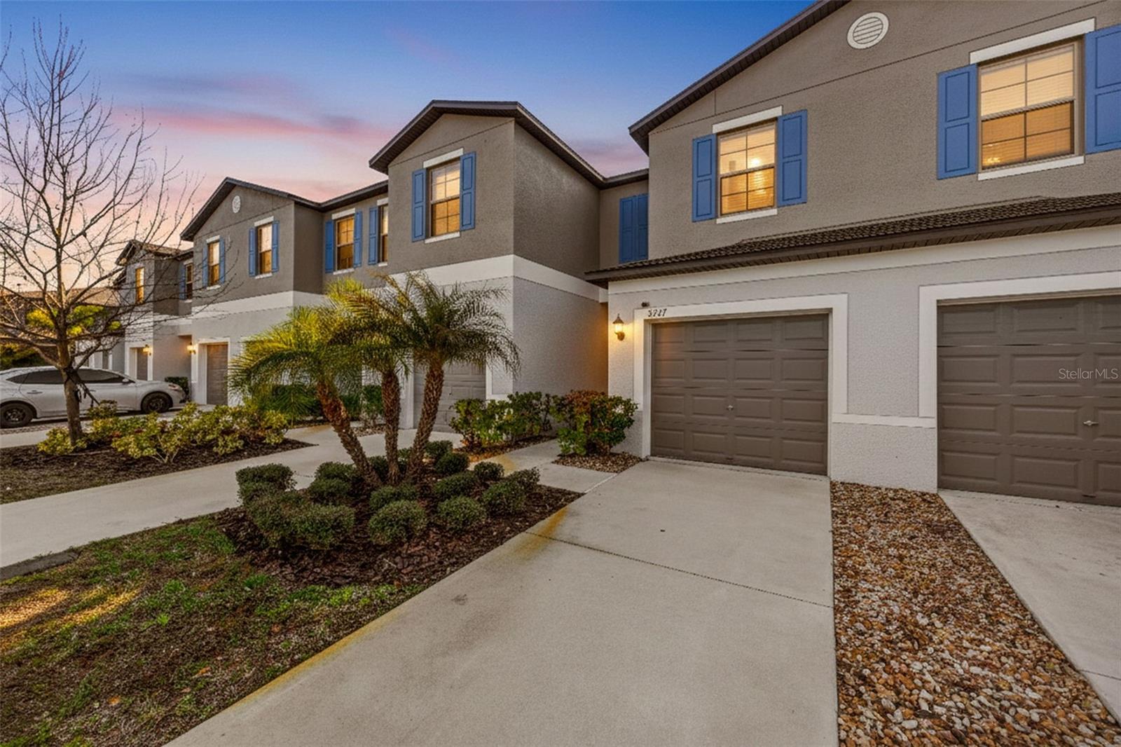 Townhouse in RIVERVIEW, FL - Daniel Dourado