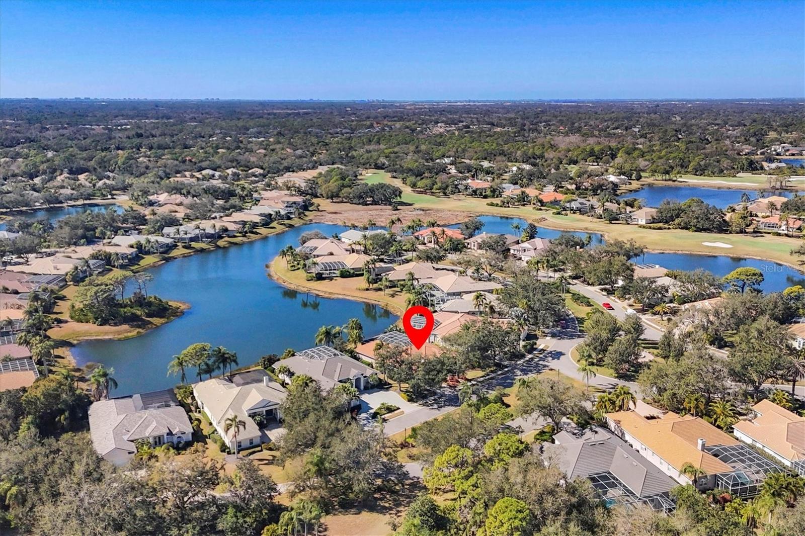 Single Family Residence in UNIVERSITY PARK, FL - Daniel Dourado