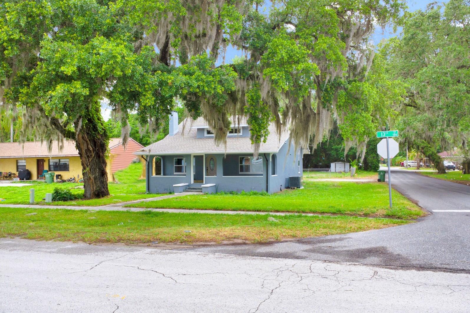 Single Family Residence em LEESBURG, FL - Daniel Dourado