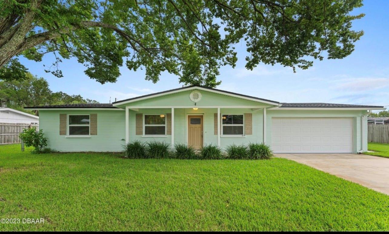 Single Family Residence em DAYTONA BEACH, FL - Daniel Dourado