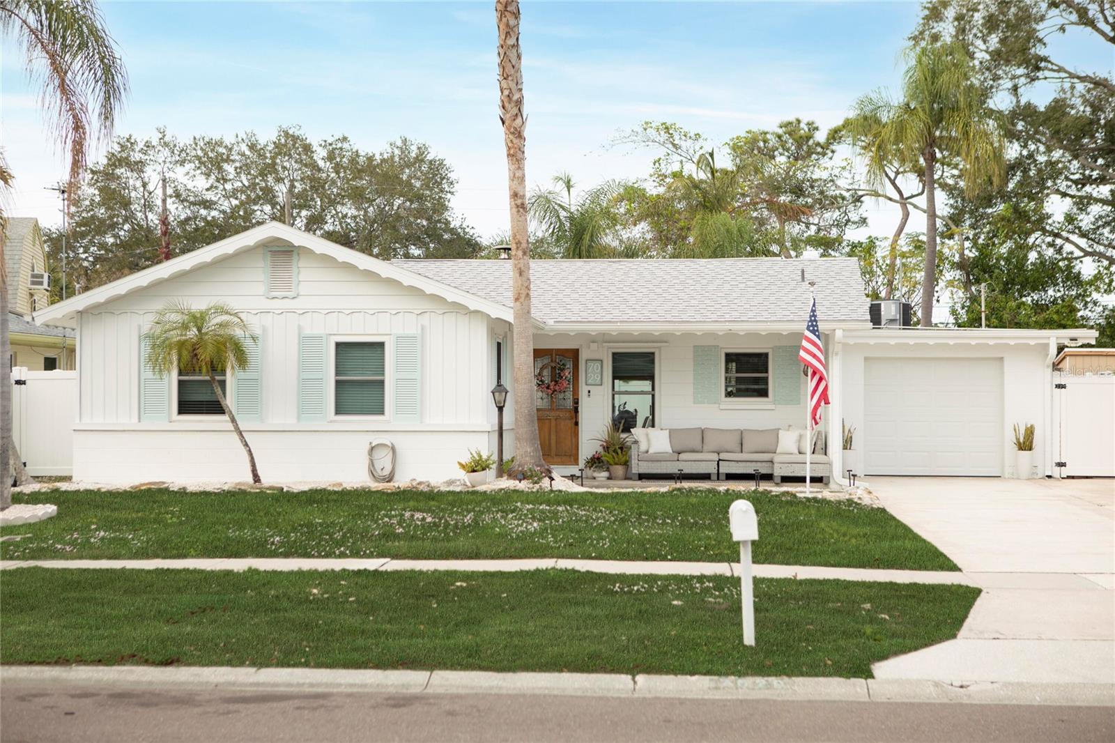 Single Family Residence em CLEARWATER, FL - Daniel Dourado