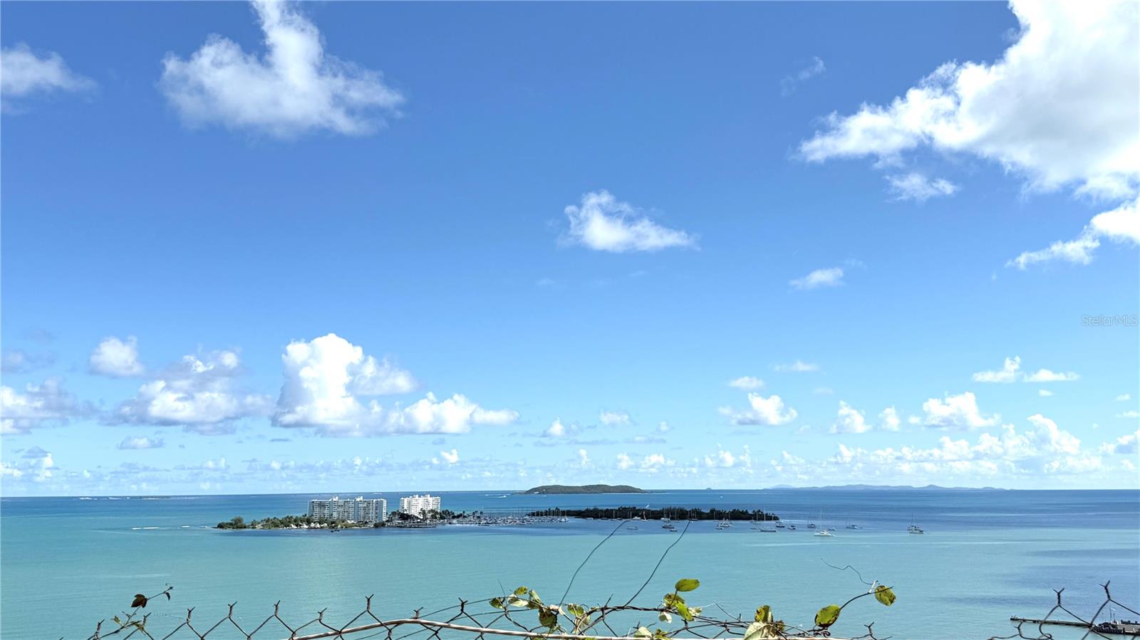 Single Family Residence in FAJARDO, PR - Daniel Dourado