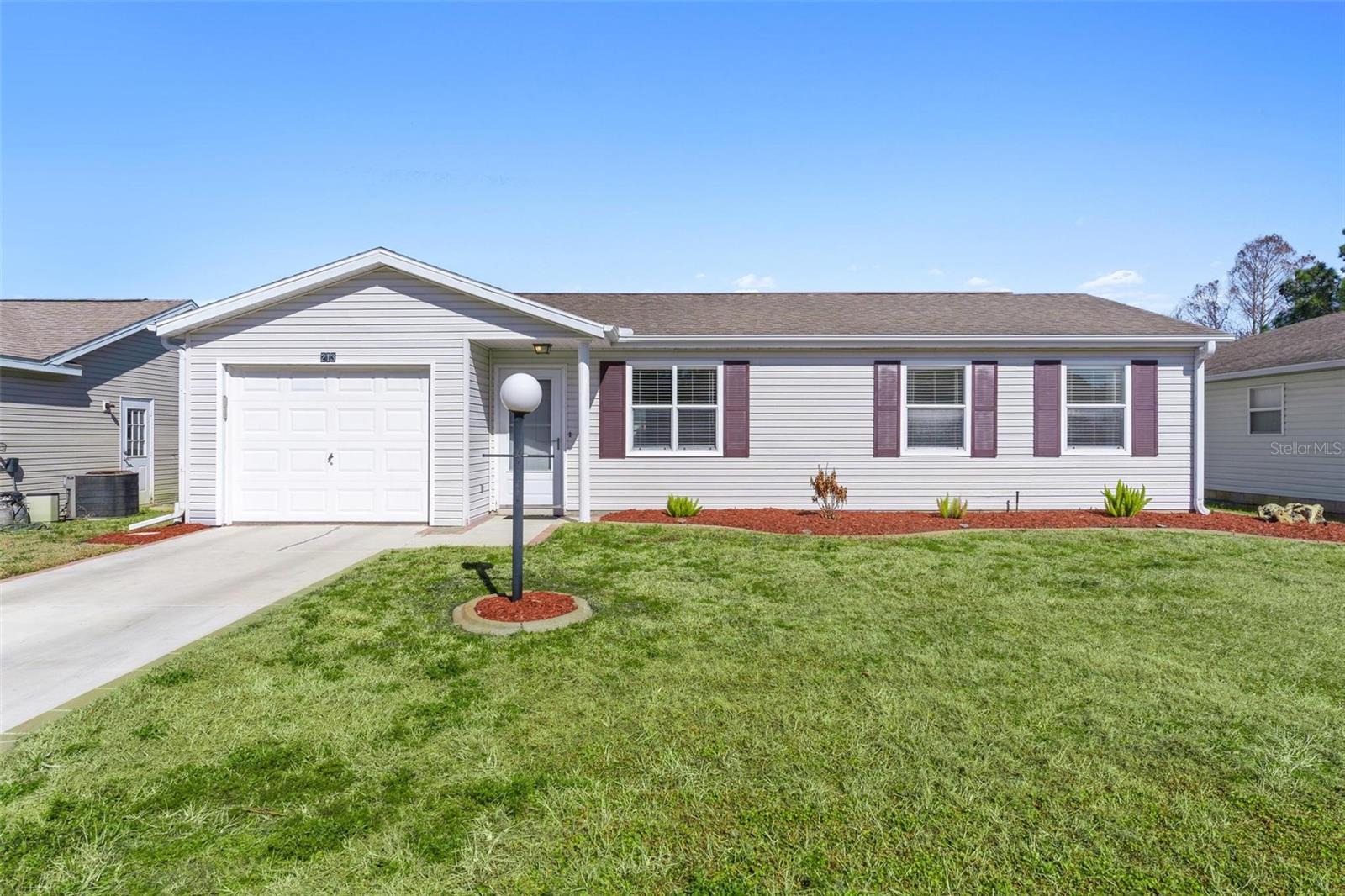 Single Family Residence em LEESBURG, FL - Daniel Dourado