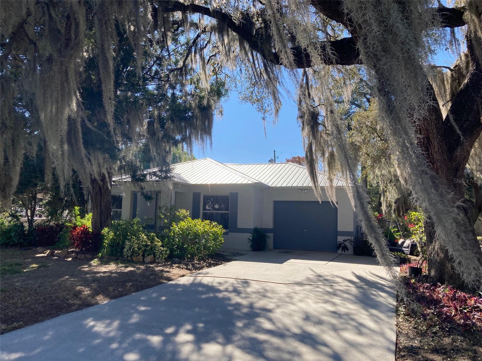 Single Family Residence em LAKE WALES, FL - Daniel Dourado