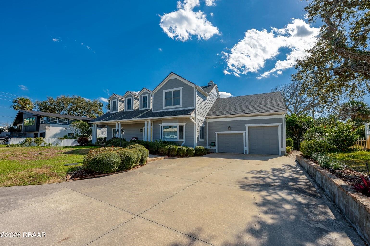 Single Family Residence em DAYTONA BEACH, FL - Daniel Dourado