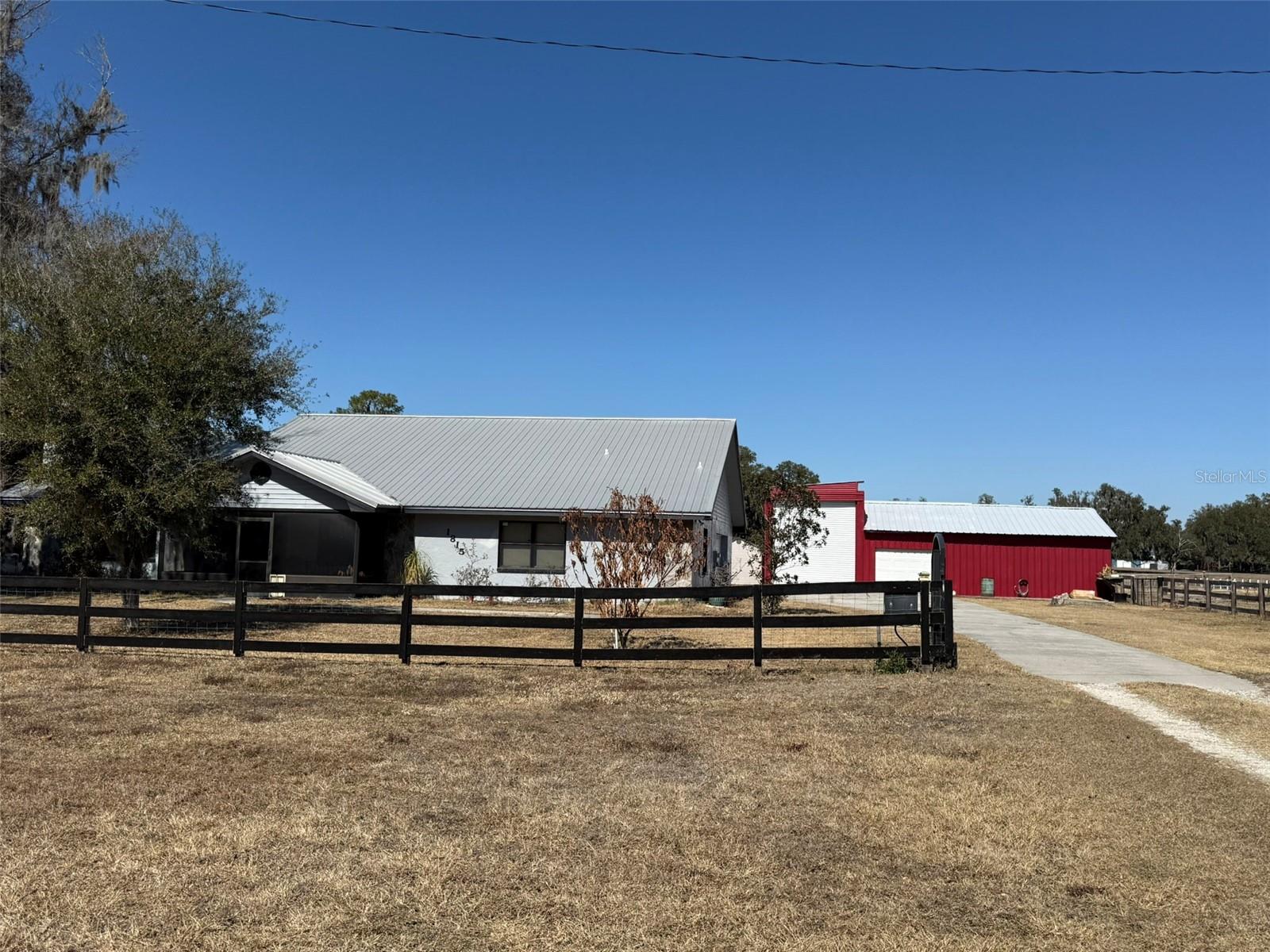Single Family Residence in LAKELAND, FL - Daniel Dourado