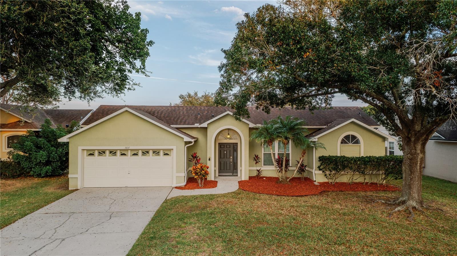 Single Family Residence em ST CLOUD, FL - Daniel Dourado