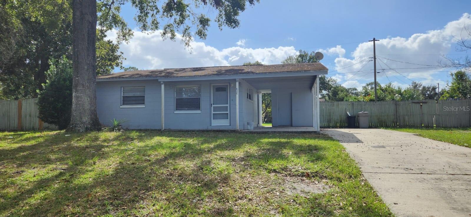 Single Family Residence in CASSELBERRY, FL - Daniel Dourado