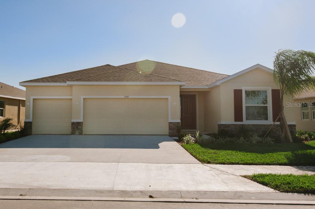 Single Family Residence em BRADENTON, FL - Daniel Dourado