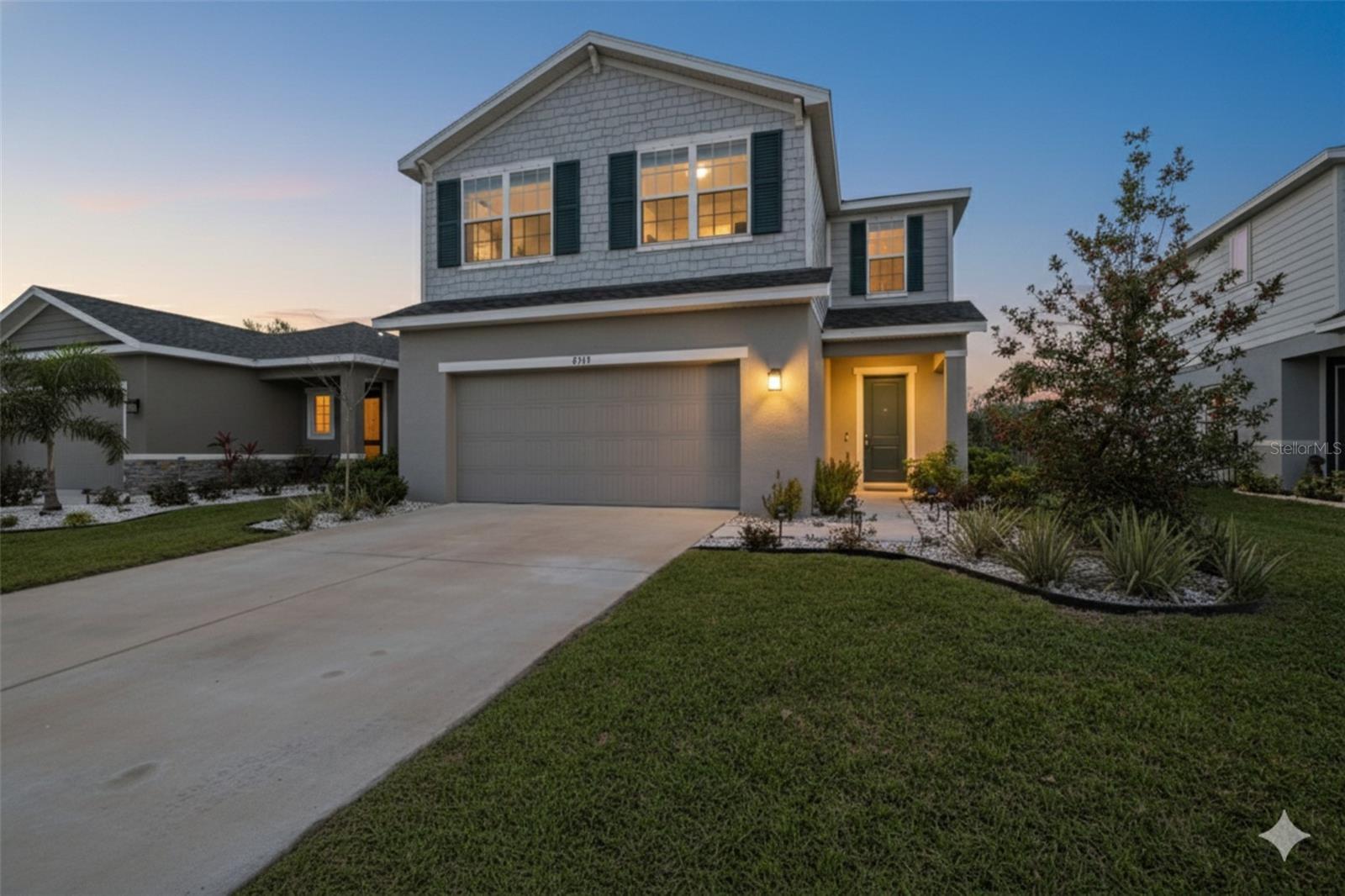 Single Family Residence in PARRISH, FL - Daniel Dourado