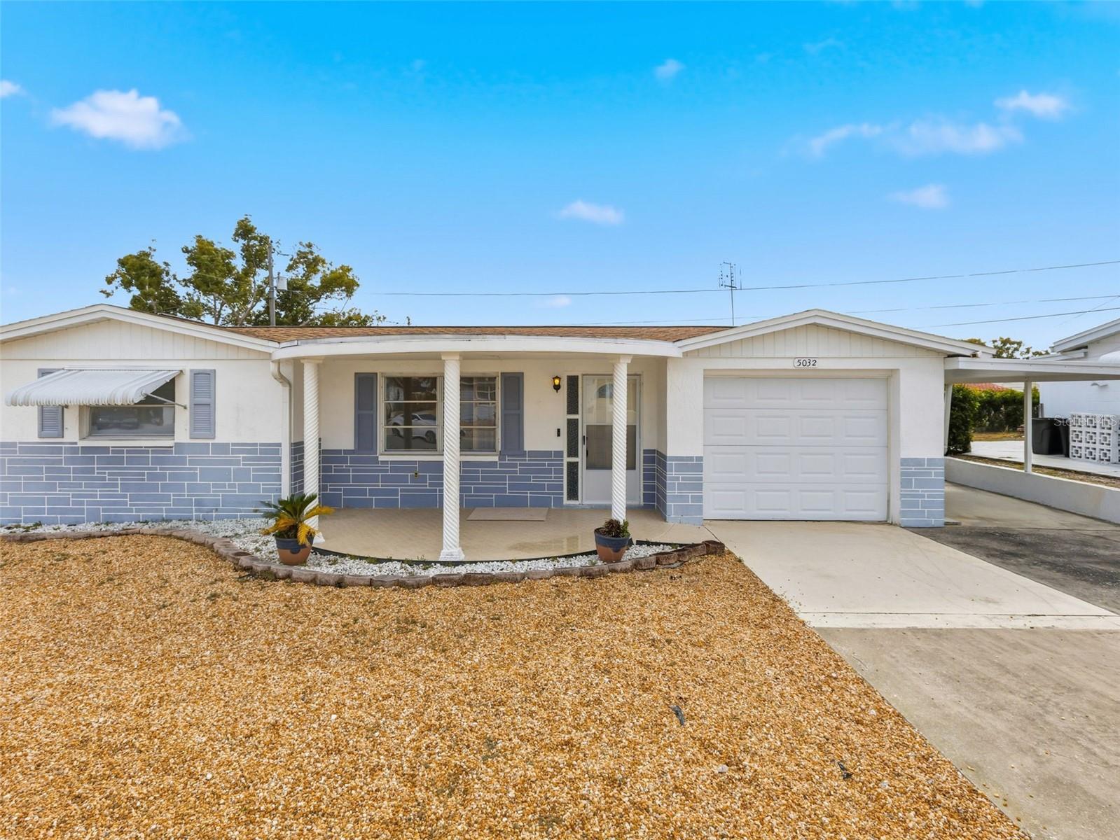 Single Family Residence em HOLIDAY, FL - Daniel Dourado