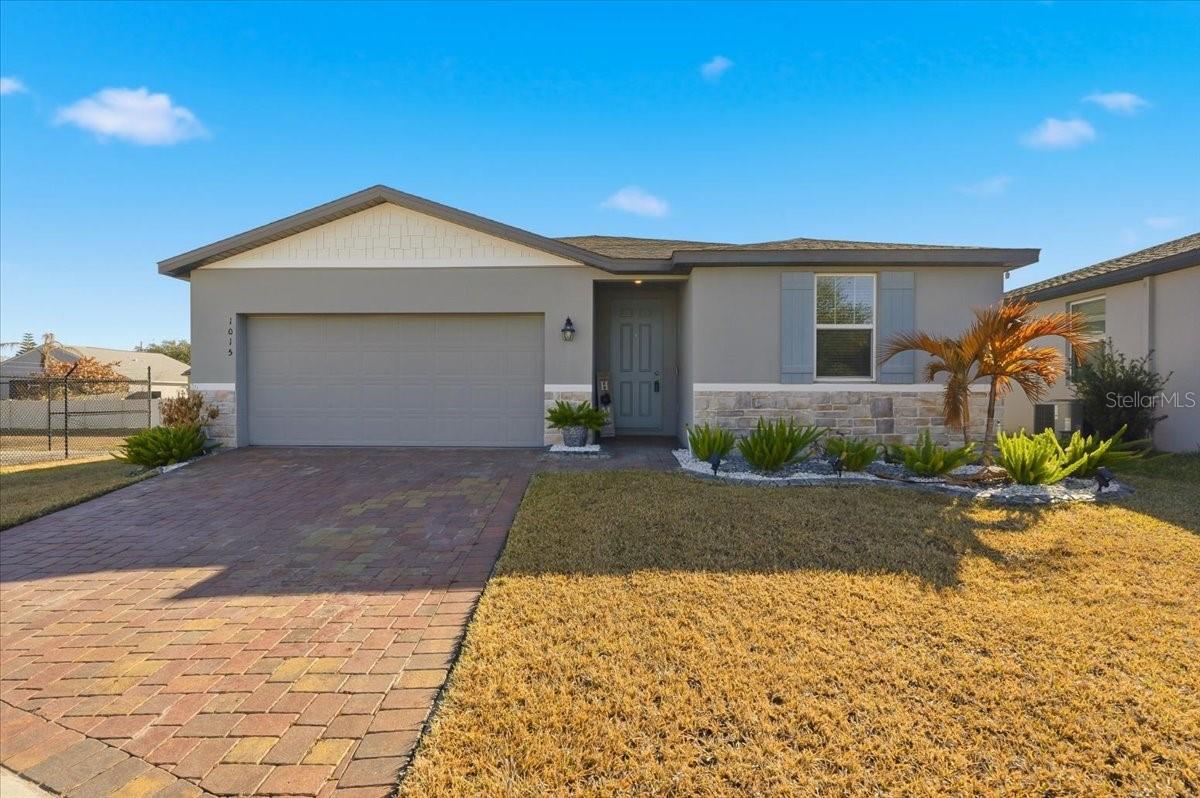 Single Family Residence em HAINES CITY, FL - Daniel Dourado